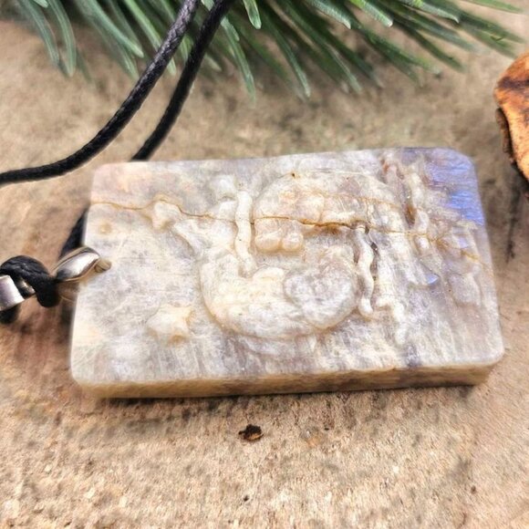 Nature Cream Moonstone Carved Pisces Pendant Necklace - Picture 2 of 9